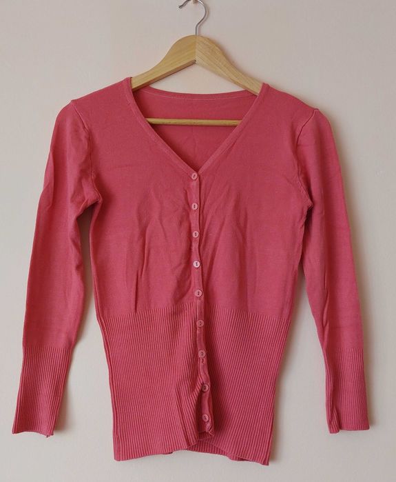 Pulovere cu nasturi C&A