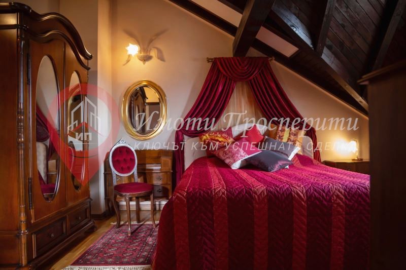 Мезонет в София-Лозенец площ 253 цена 499990