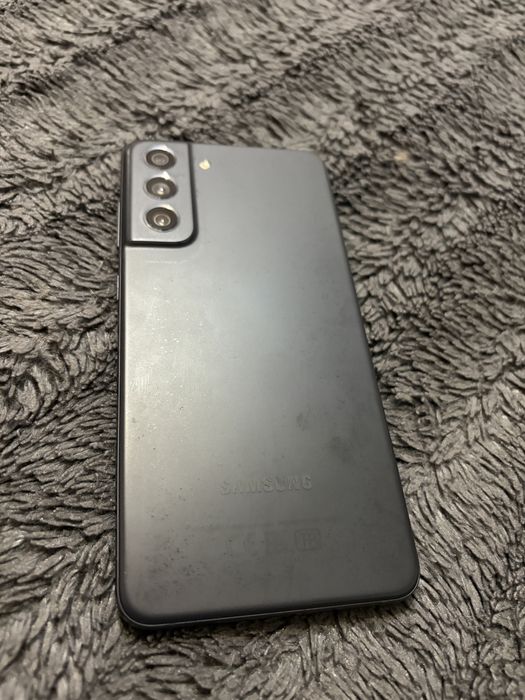 Смартфон Samsung S21fe