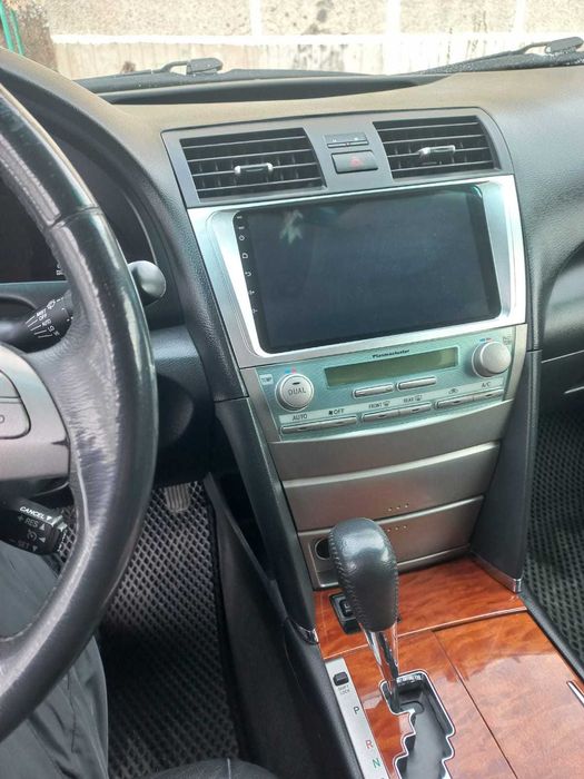 Продам машину Toyota Camry