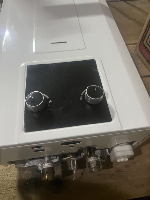 Газовая водяная колонка