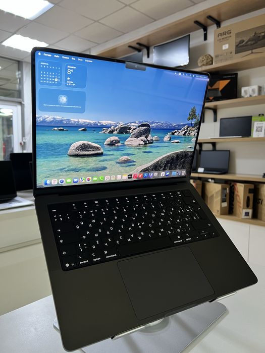 Macbook Pro 14 | M5 + 16/512Gb