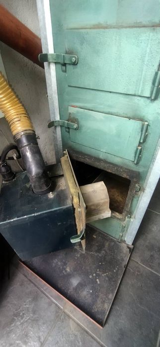 Продавам котел на пелети