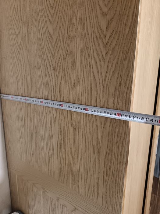 Шкаф-купе из натурального дерева