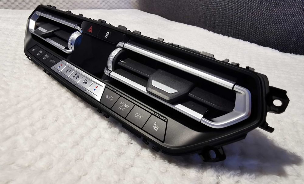 Grila ventilatie trim plansa bord BMW G20, G21 si G80