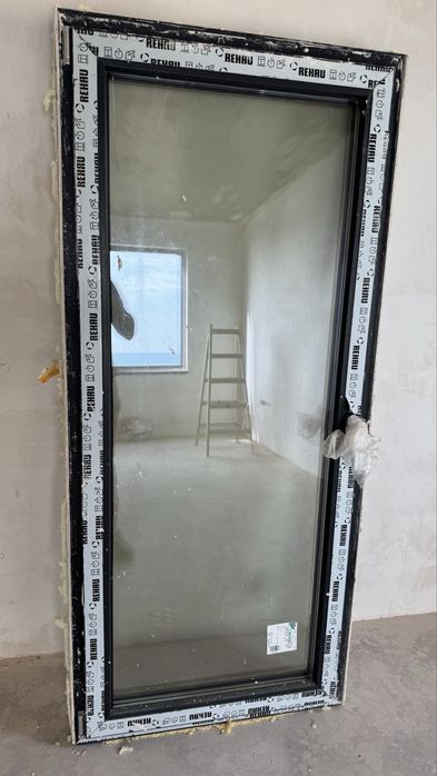 Нова дограма. Не пасна размера. Гр варна . 61.5 на 168 ( стъклото)