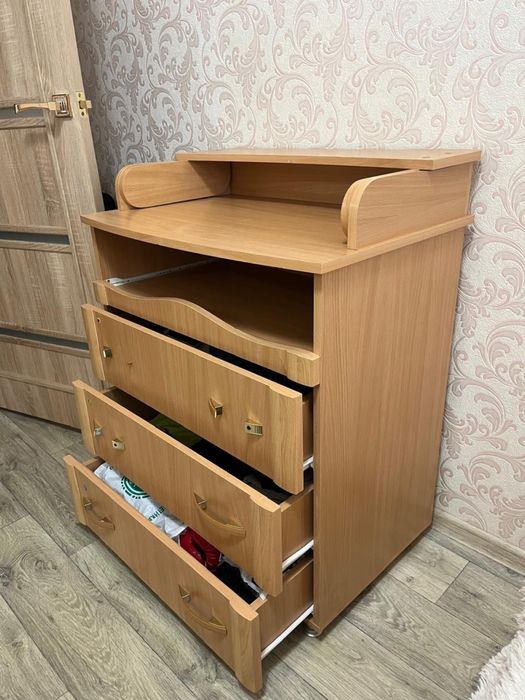 комод,с пеленальным столиком