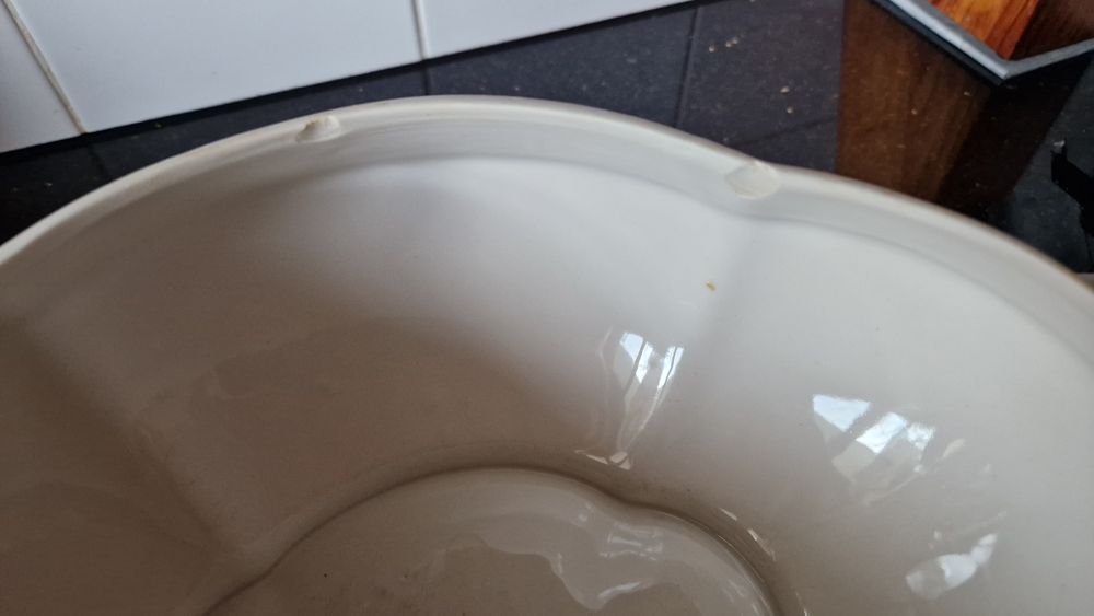 Супник от 70-те години