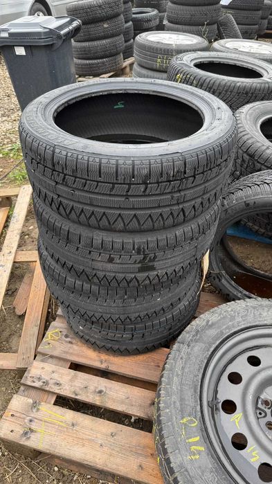 CAUCIUCURI 235/45/17, M+S, all sezon, Anvelope 235 45 17, R17