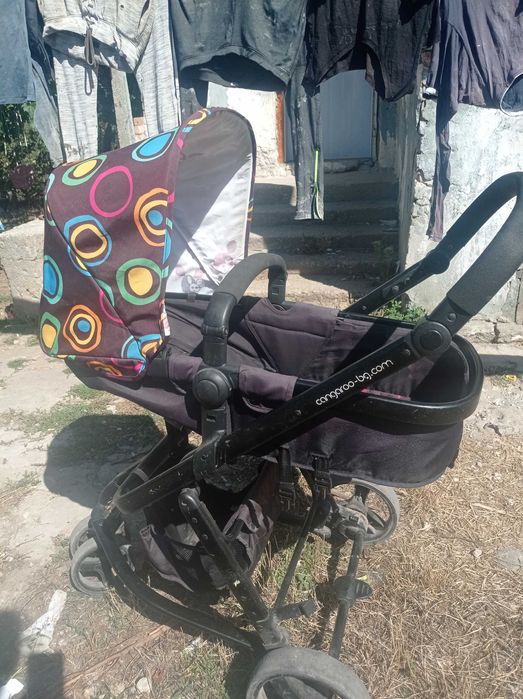 Количка Кангуро Сара и Детска пързалка