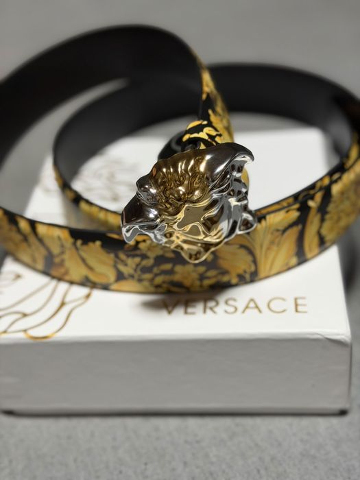 Curea Versace Noua