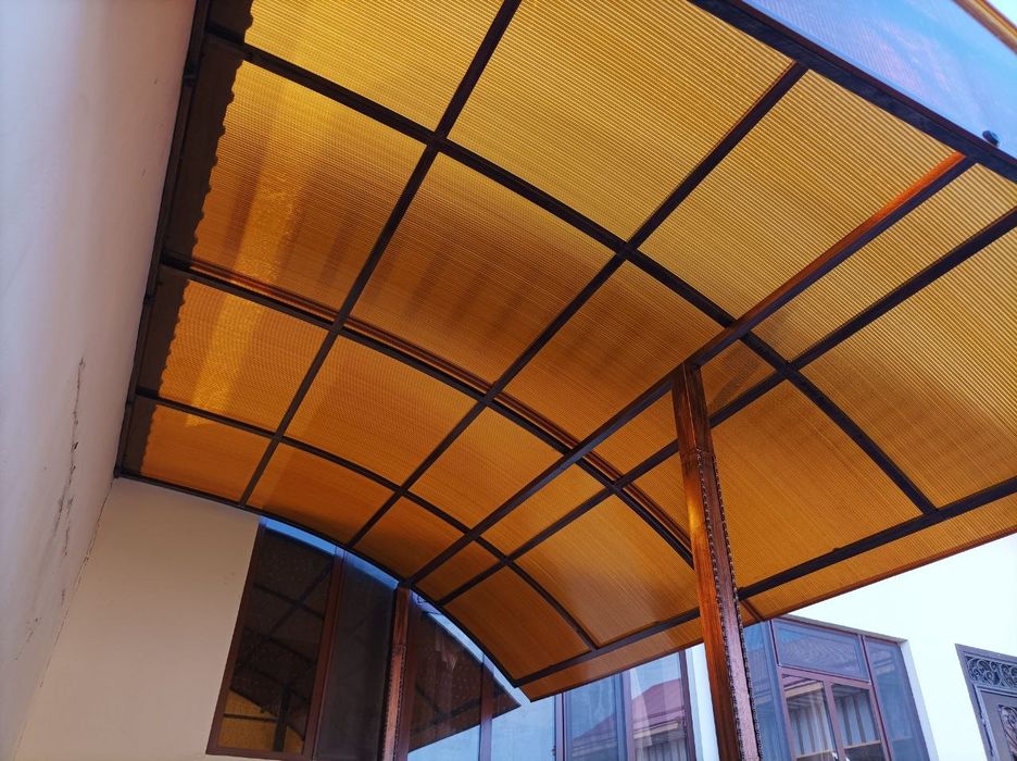 Лексан { Сотовый поликарбонат} Козогистон  Россия  махсулоти