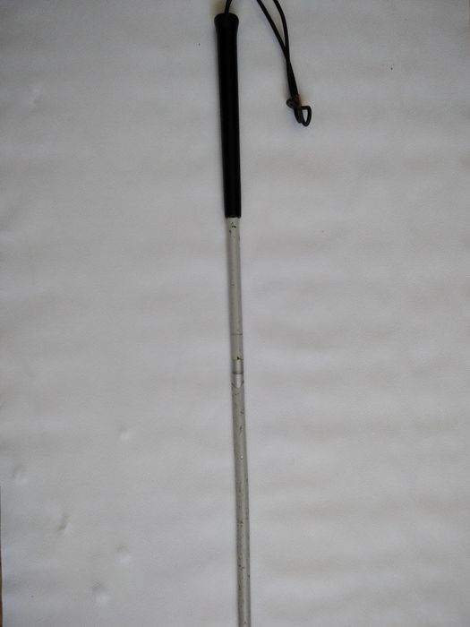 Продам трость для слабо видящих.