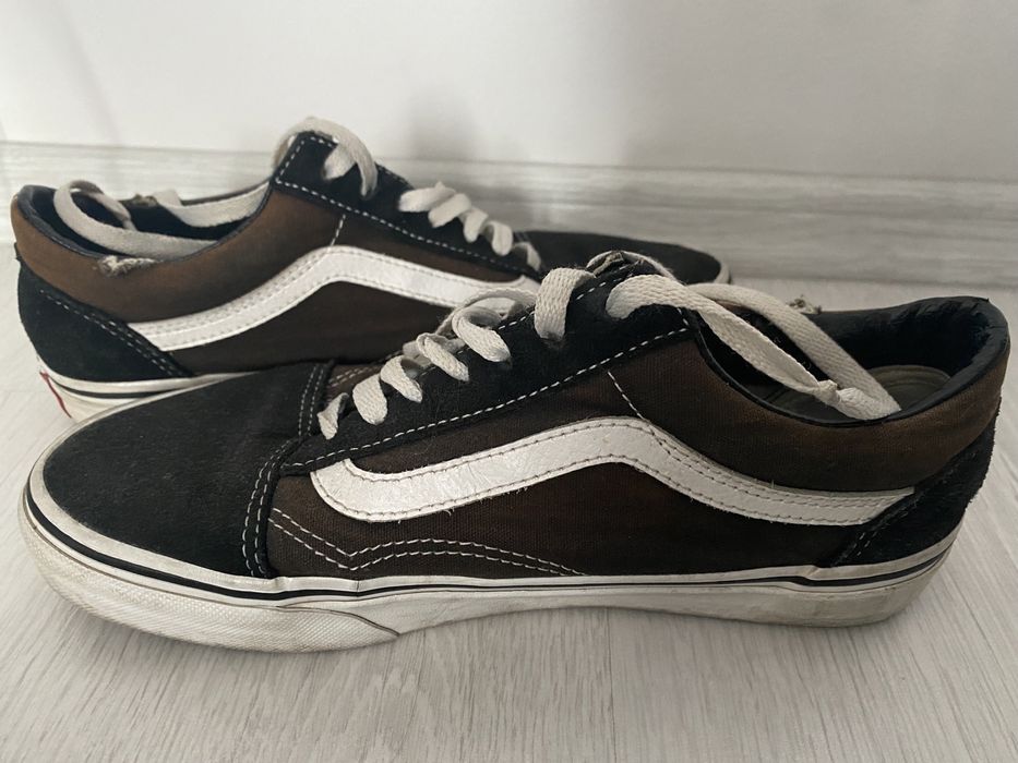 Adidasi vans fete negri