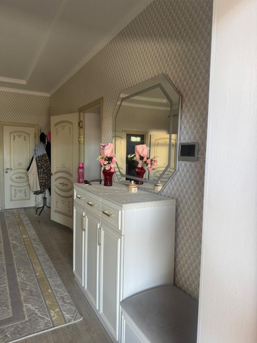 Уй сатылады 7 болмели