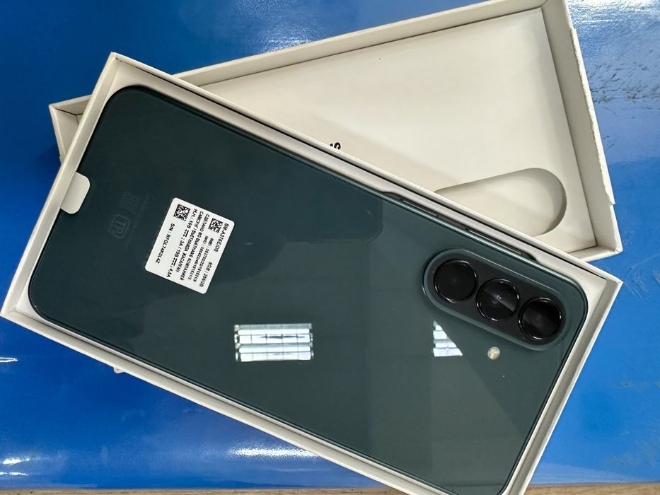 Samsung galaxy a 37