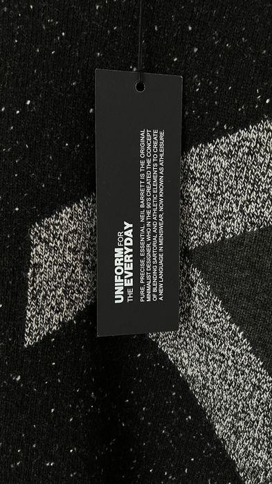 Neil Barrett - M - Оригинален пуловер