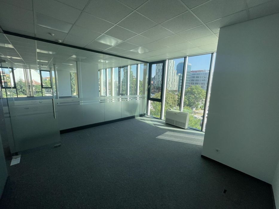 Дава се под наем Офис в София, Център - 209 кв.м за 2717 € - Снимка #3