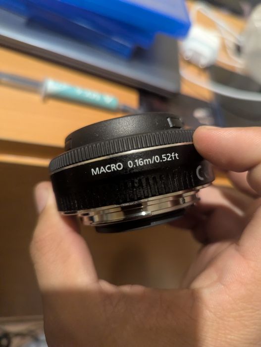 Объектив canon 24mm