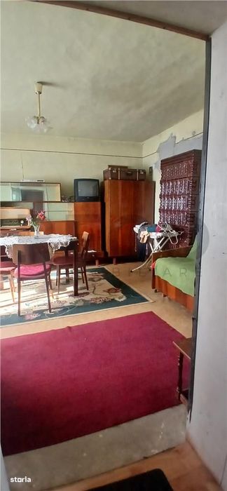 RECO Casa cu teren generos in Girisu de Cris