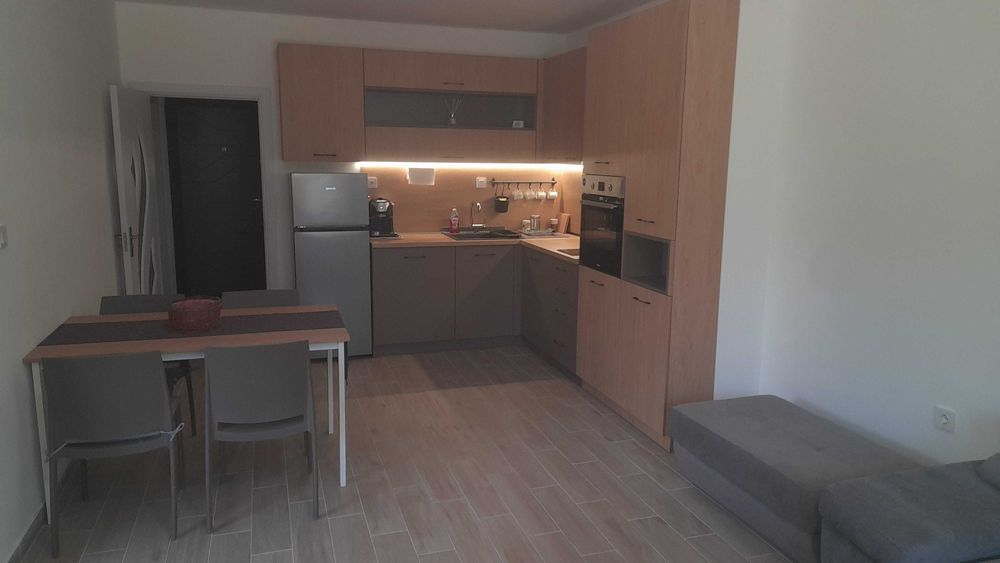 Дава се под наем Двустаен апартамент в Варна, Виница - 65 кв.м за 500 € - Снимка #1