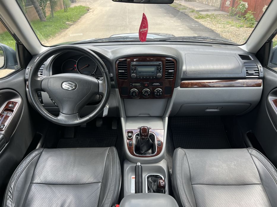 Suzuki Grand Vitara Limited 2.0 TD