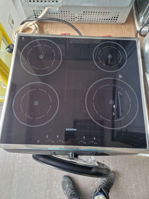 Керамичен плот Siemens индукционни