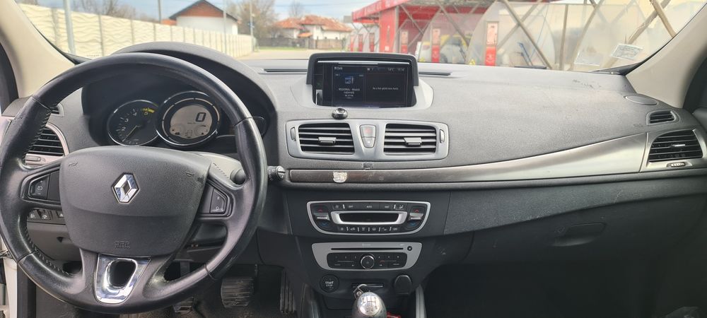 Masina este în stare buna