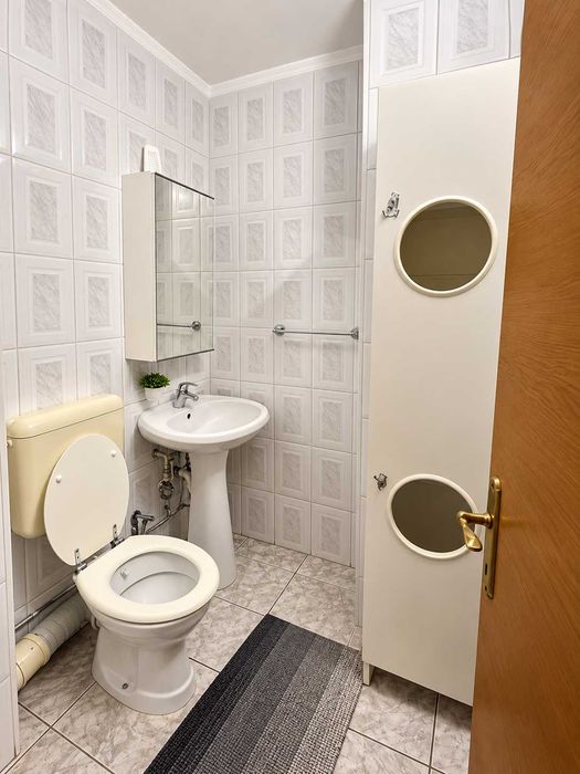 PROPRIETAR – Apartament 4 camere , 90 mp , 2 băi , complet mobilat și utilat , Cartier 9 Mai