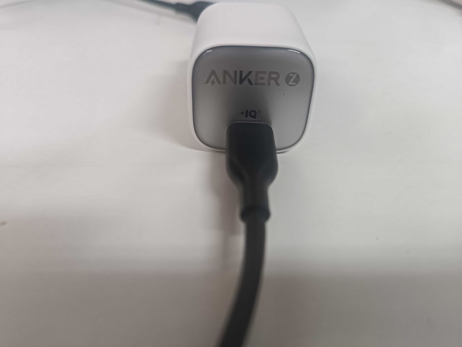 Продавам безжична Bluetooth тонколона Soundcore Motion X600 в отлично техническо и визуално състояние.