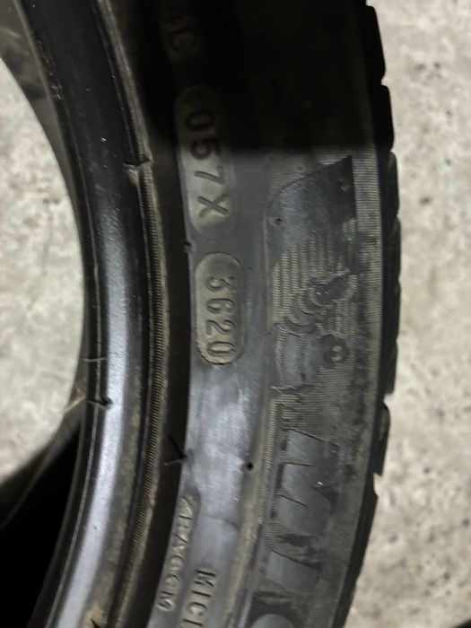 Пара летних резины 235/45/17