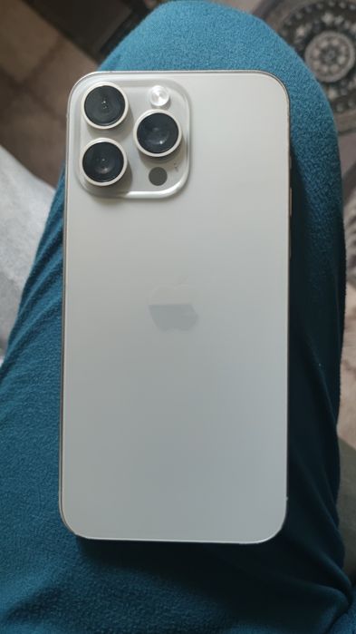 iPhone 15 pro max 1 tb натуральный титан
