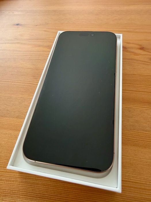 iPhone 16 Pro Max 1TB + Подарък кейс Reborn Device RD Case V3 Limited