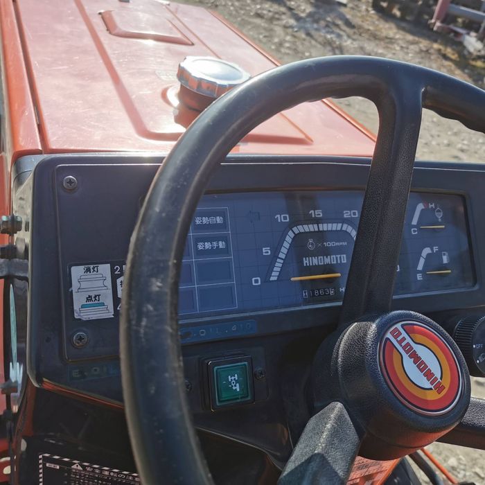 Трактор  Hinomoto N179