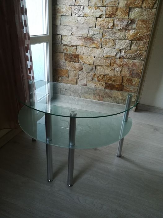 Стъклена холна маса 90см.