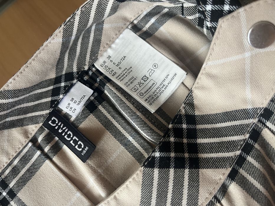 Плисирана поли HM/ дънкова пола Манго