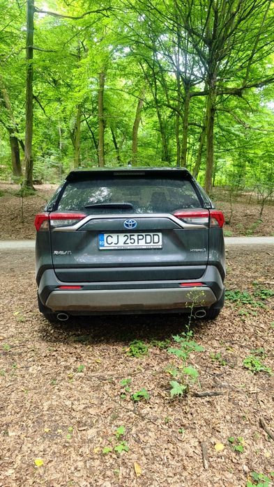 Toyota RAV4 hybrid 4x4