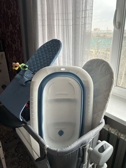 Продам детскую кроватку