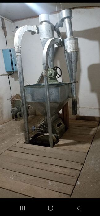 Сотилади ун тегирмон ва дкв ем чикаргич