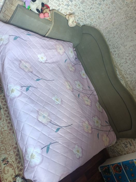 Продам б/у 2 дивана