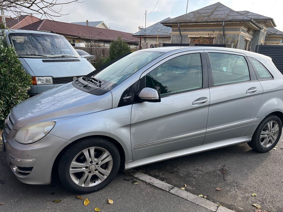 Mercedes Benz B 170