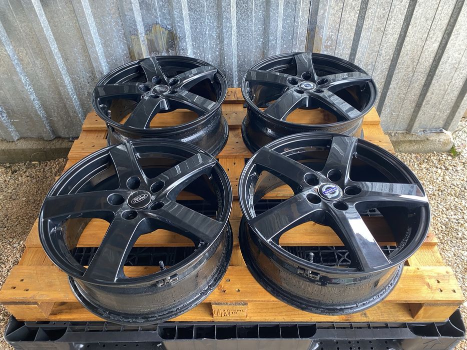 17 цола 5 х 108 мм Форд , Волво , Ford , Volvo