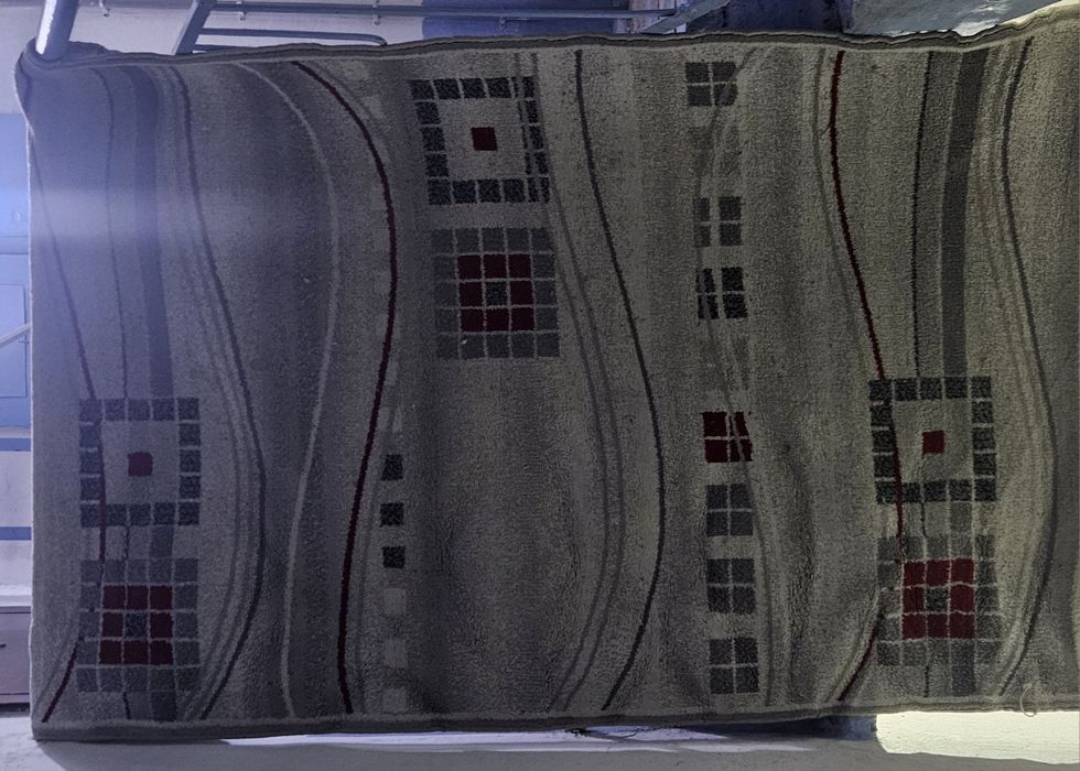 Продам ковёр  200×900