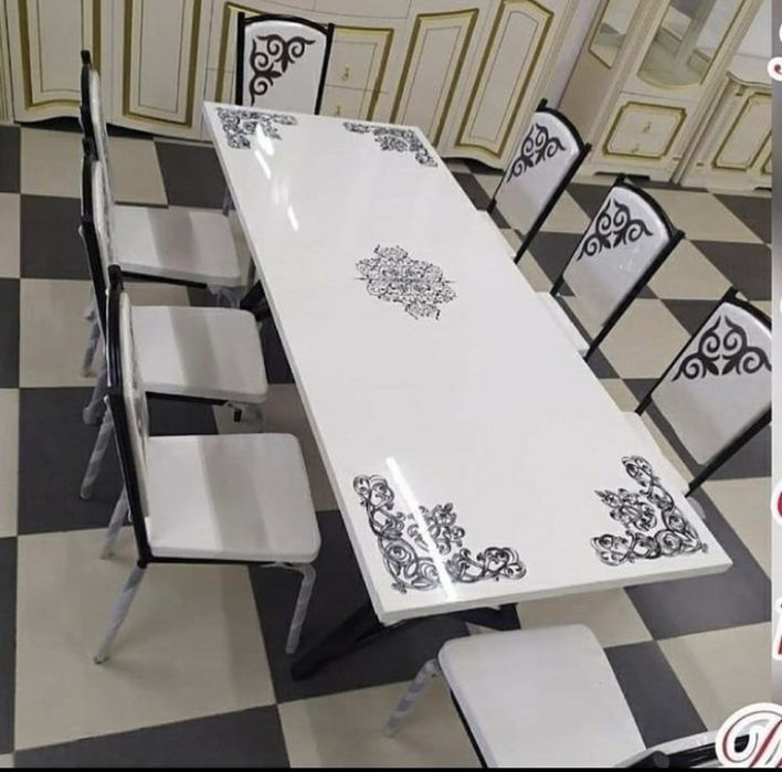 Продам стол с стульями