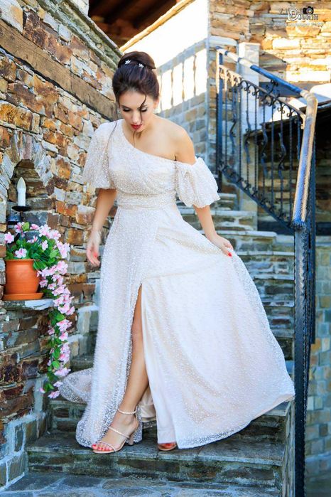 Официална рокля за повод