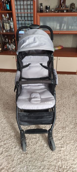 Продается детская коляска.