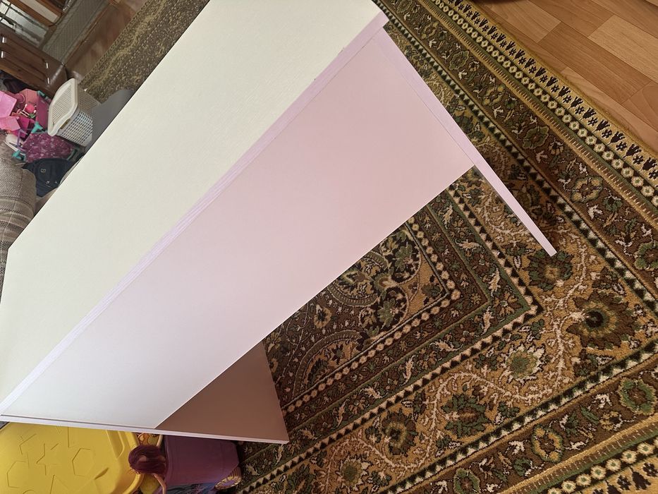 Стол письменный