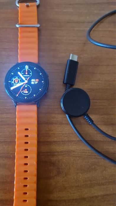 Часы samsung электронные