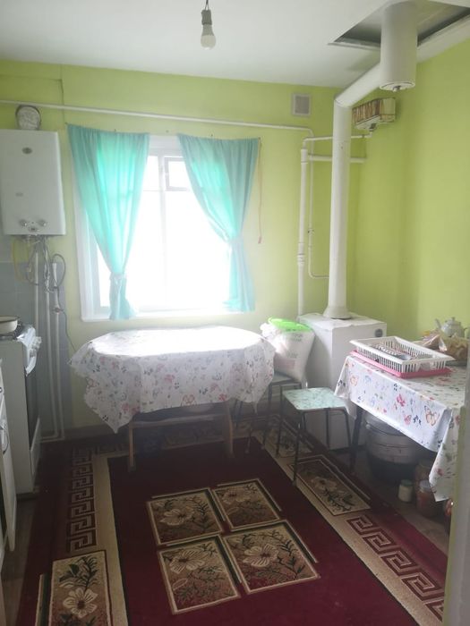 Продам дом частный с большим двором