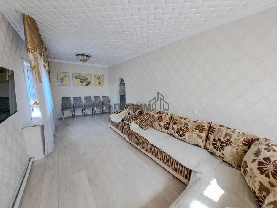 ПРОДАМ 5Х ком. дом  Центр (Артем ПРАЙМ)